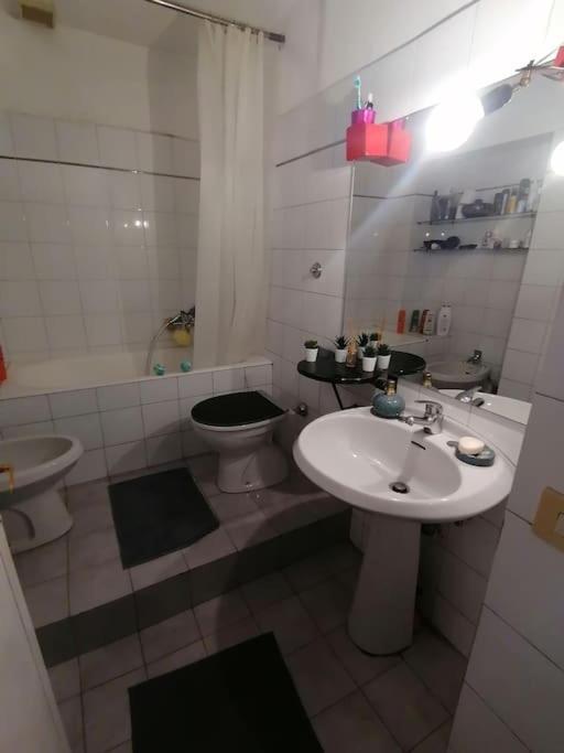 La Tua Casa A Trastevere Рим Екстериор снимка